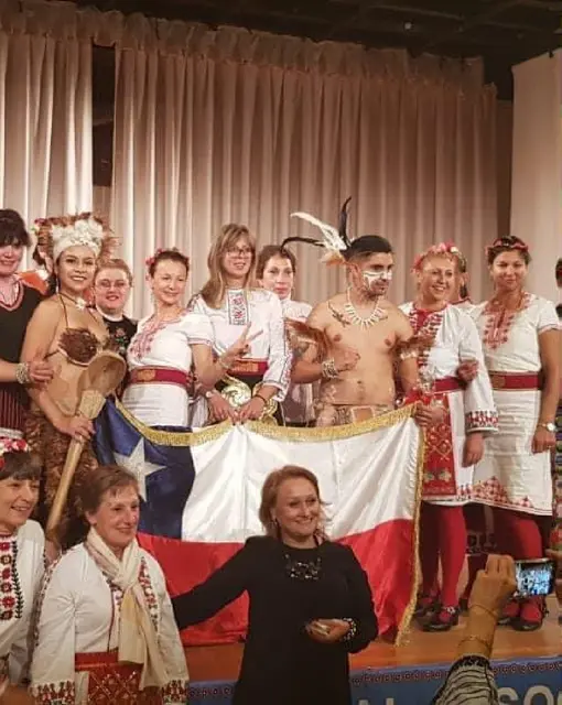 Presentación de Kahuira en el Festival Internacional de Folclore de Viena, Austria